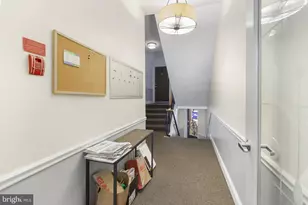 242 S 13th St, Philadelphia, PA 19107 - Photo 12