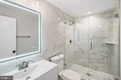 2053 E Cumberland Street, Philadelphia, PA 19125 - Photo 10
