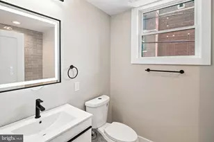 2053 E Cumberland St, Philadelphia, PA 19125 - Photo 20