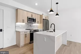 209 New St, Philadelphia, PA 19106 - Photo 6