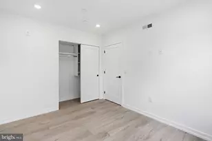 209 New St, Philadelphia, PA 19106 - Photo 14