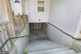1228 N 25th St, Philadelphia, PA 19121 - Photo 16