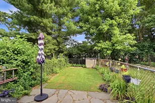 614 Martin St, Philadelphia, PA 19128 - Photo 24
