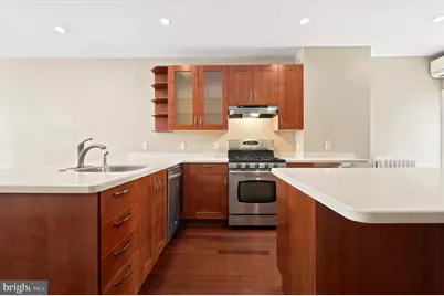 2320 Lombard Street, Philadelphia, PA 19146 - Photo 10