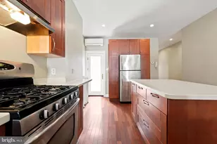 2320 Lombard St, Philadelphia, PA 19146 - Photo 12