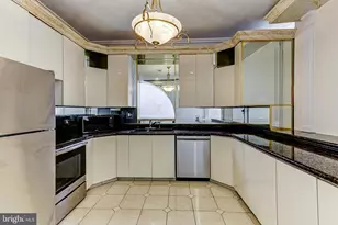 1825 S Broad St, Philadelphia, PA 19148 - Photo 4