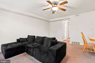 6901 Valley Avenue #D2, Philadelphia, PA 19128 - Photo 4