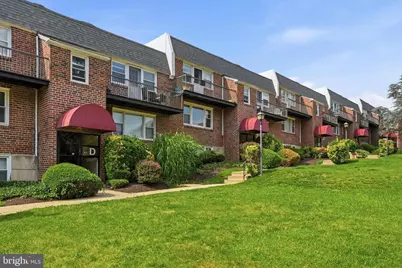 6901 Valley Avenue #D2, Philadelphia, PA 19128 - Photo 2
