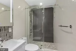 1526 Ridge Ave, Philadelphia, PA 19130 - Photo 24