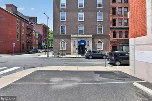 244 N 3rd St, Philadelphia, PA 19106 - Photo 2