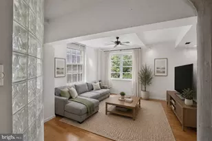 244 N 3rd St, Philadelphia, PA 19106 - Photo 12