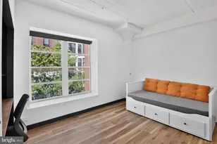 244 N 3rd St, Philadelphia, PA 19106 - Photo 16