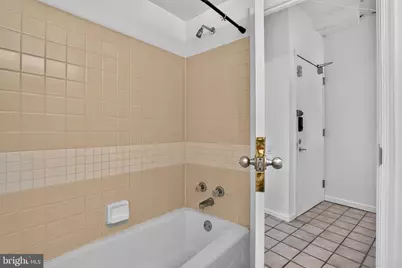 244 N 3rd Street #4C & 4D, Philadelphia, PA 19106 - Photo 24