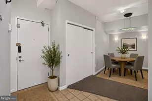 244 N 3rd St, Philadelphia, PA 19106 - Photo 4