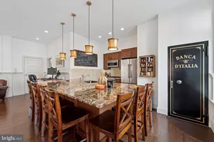 727 S 7th St, Philadelphia, PA 19147 - Photo 8
