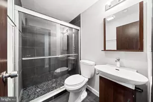 1702 N 18th St, Philadelphia, PA 19121 - Photo 16