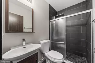 1702 N 18th St, Philadelphia, PA 19121 - Photo 36