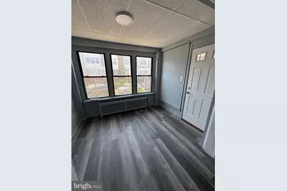 2927 S Dewey Street, Philadelphia, PA 19142 - Photo 2