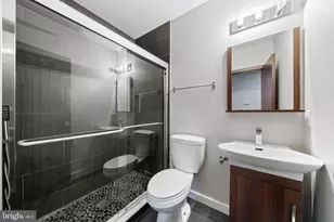 1704 N 18th St, Philadelphia, PA 19121 - Photo 10