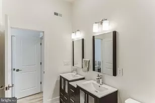 1115 N American St, Philadelphia, PA 19123 - Photo 8
