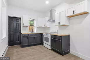2357 N Beechwood St, Philadelphia, PA 19132 - Photo 6
