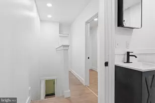 2357 N Beechwood St, Philadelphia, PA 19132 - Photo 12