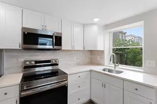 3010 Emerald St, Philadelphia, PA 19134 - Photo 8