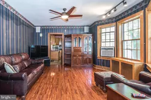 7425 Montour St, Philadelphia, PA 19111 - Photo 12