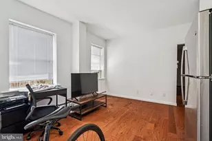 1917 Spring Garden St, Philadelphia, PA 19130 - Photo 2