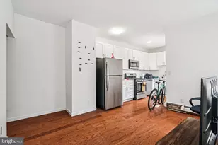 1917 Spring Garden St, Philadelphia, PA 19130 - Photo 4