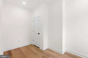 1823 Morris St, Philadelphia, PA 19145 - Photo 16