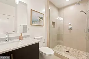 412 N Front St, Philadelphia, PA 19123 - Photo 16