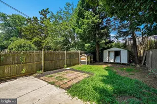 7424 Palmetto St, Philadelphia, PA 19111 - Photo 36