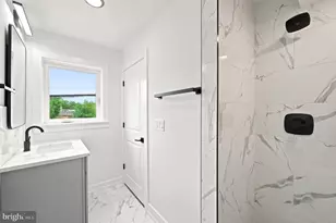 1514 S 22nd St, Philadelphia, PA 19146 - Photo 38