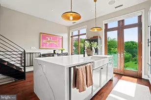 308 N 2nd St, Philadelphia, PA 19106 - Photo 12