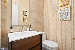 308 N 2nd St, Philadelphia, PA 19106 - Photo 10