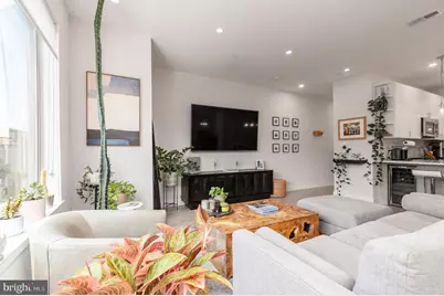 1733 Carpenter Street #D, Philadelphia, PA 19146 - Photo 6