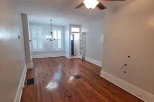 878 N Taylor St, Philadelphia, PA 19130 - Photo 2