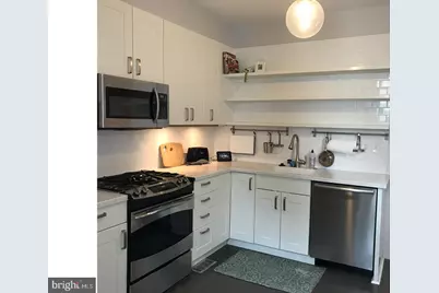 855 N 21st Street, Philadelphia, PA 19130 - Photo 8