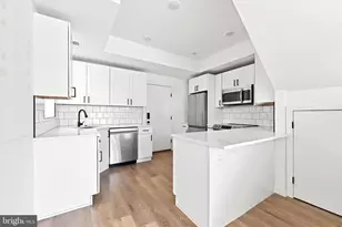 1729 Francis St, Philadelphia, PA 19130 - Photo 8
