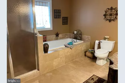 2440 S 19th Street, Philadelphia, PA 19145 - Photo 18