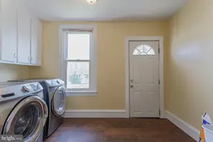 1213 Friendship St, Philadelphia, PA 19111 - Photo 12