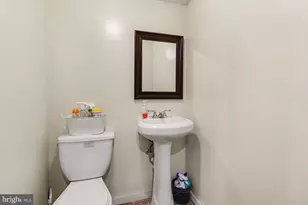 640 Robbins St, Philadelphia, PA 19111 - Photo 18