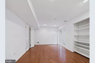 2036 Appletree Street, Philadelphia, PA 19103 - Photo 8