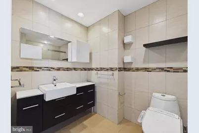 2036 Appletree Street, Philadelphia, PA 19103 - Photo 32