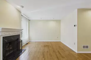 2036 Appletree St, Philadelphia, PA 19103 - Photo 14