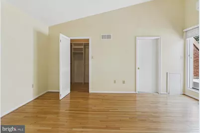 2036 Appletree Street, Philadelphia, PA 19103 - Photo 30