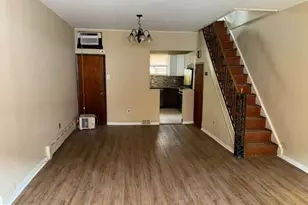 2425 S Rosewood St, Philadelphia, PA 19145 - Photo 4