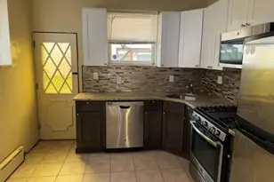 2425 S Rosewood St, Philadelphia, PA 19145 - Photo 6