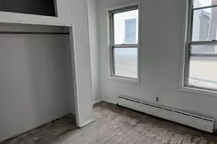 2425 S Rosewood St, Philadelphia, PA 19145 - Photo 8